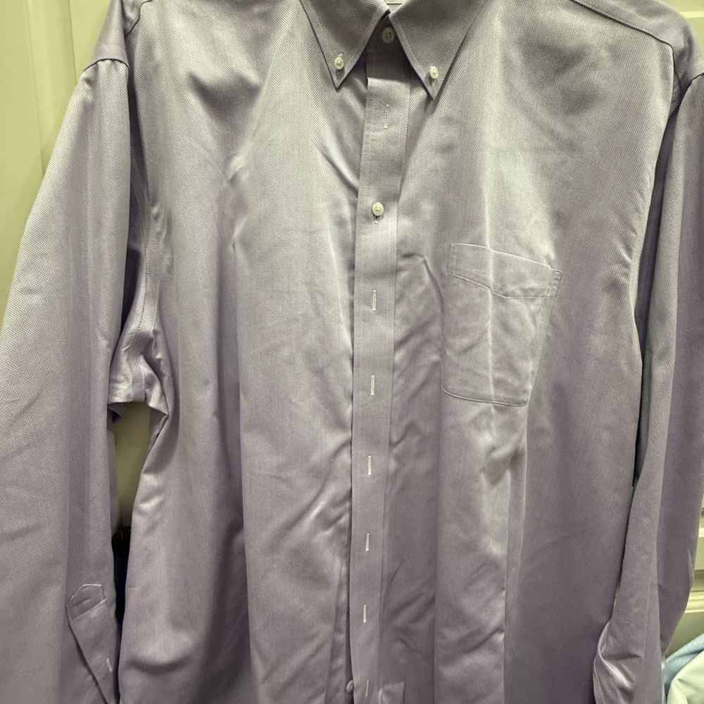 Roundtree & Yorke Men's Lavender Dress Shirt